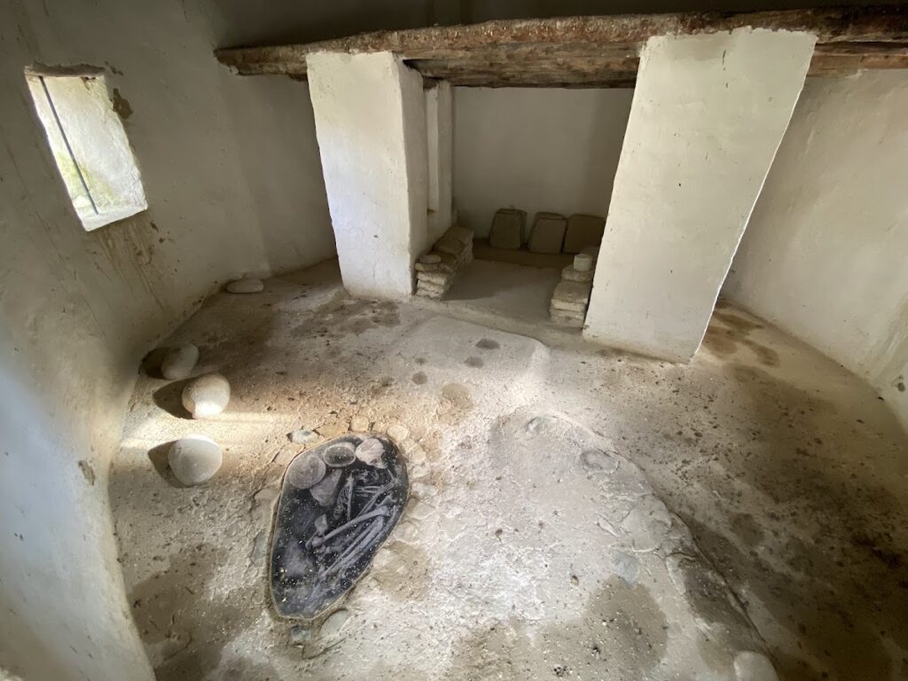 Khirokitia: A Neolithic Settlement in Cyprus 5 Khirokitia