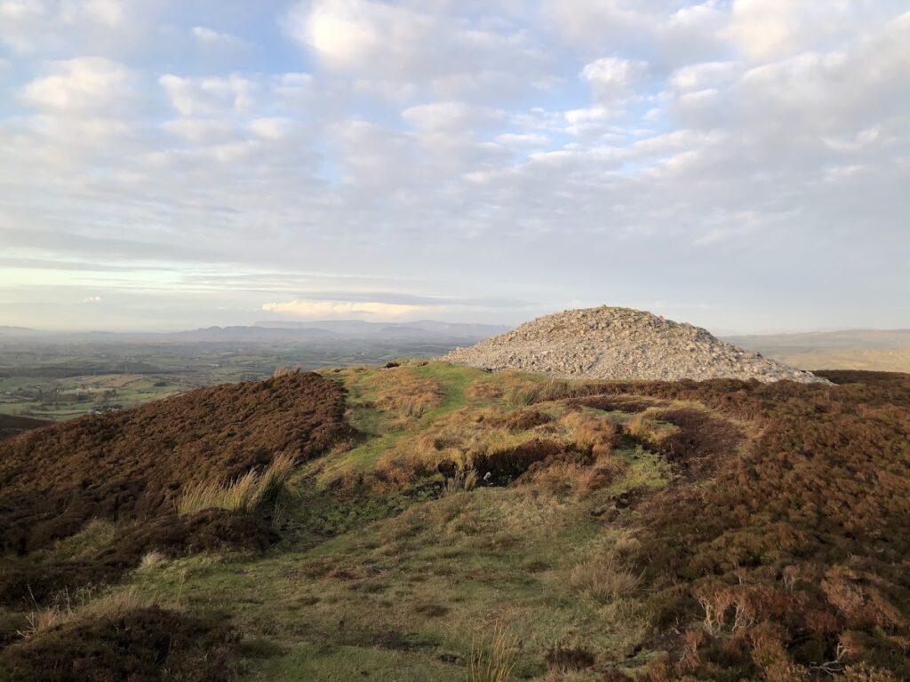 Carrowkeel Megalithic Cemetery: A Neolithic Passage-Tomb Cemetery in Ireland 2 Carrowkeel Megalithic Cemetery