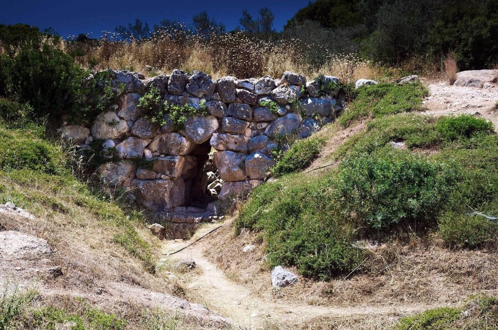 Kazarma Mycenaean Bridge: A Bronze Age Road Bridge in Greece 2 Kazarma Mycenaean Bridge