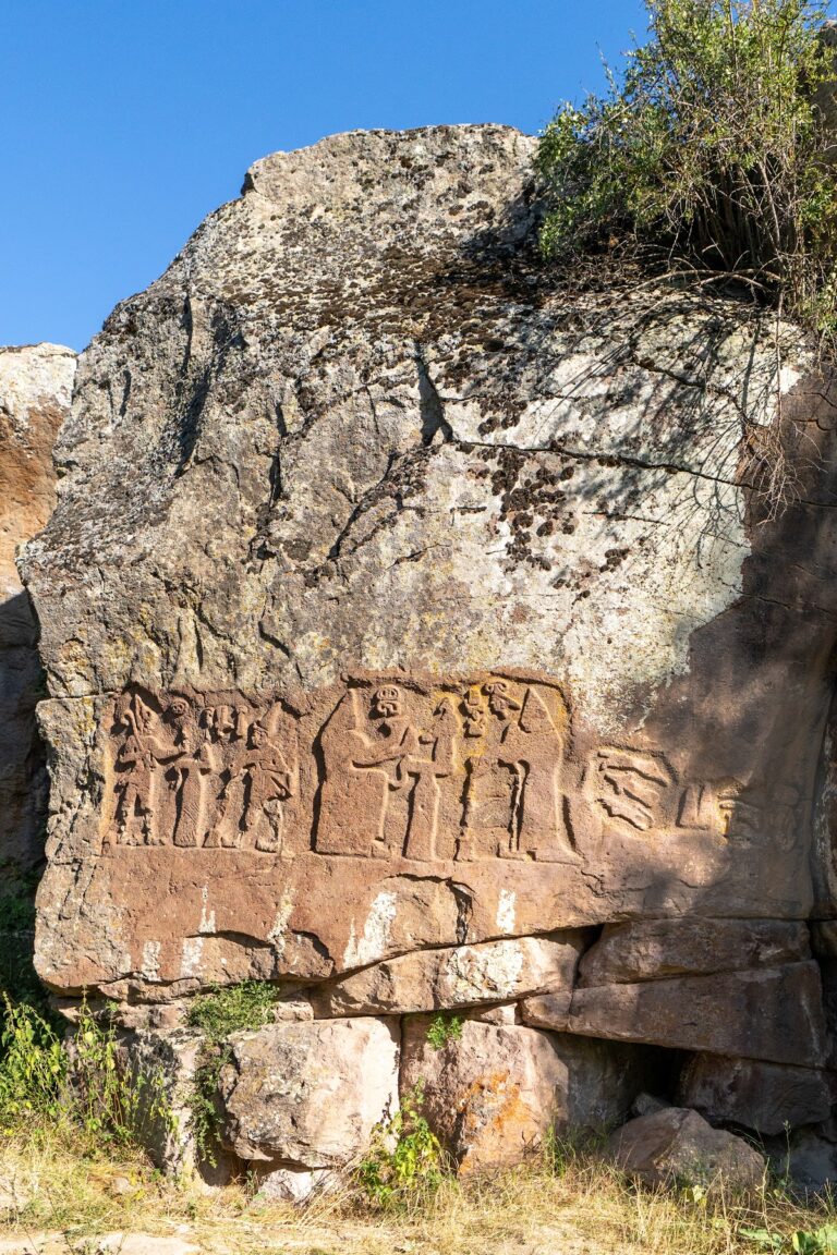 Relief of Fraktin: A Hittite Religious Rock Monument in Türkiye
