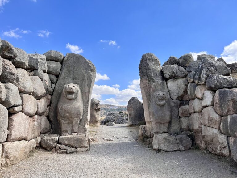 Lion Gate, Hattusa: A Hittite City Entrance and Defensive Monument