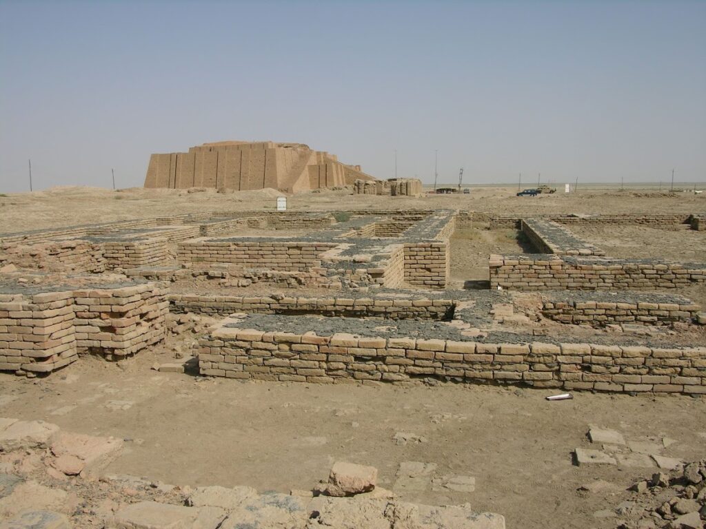 Ziggurat of Ur: A Neo-Sumerian Temple Monument in Iraq 2 Ziggurat of Ur