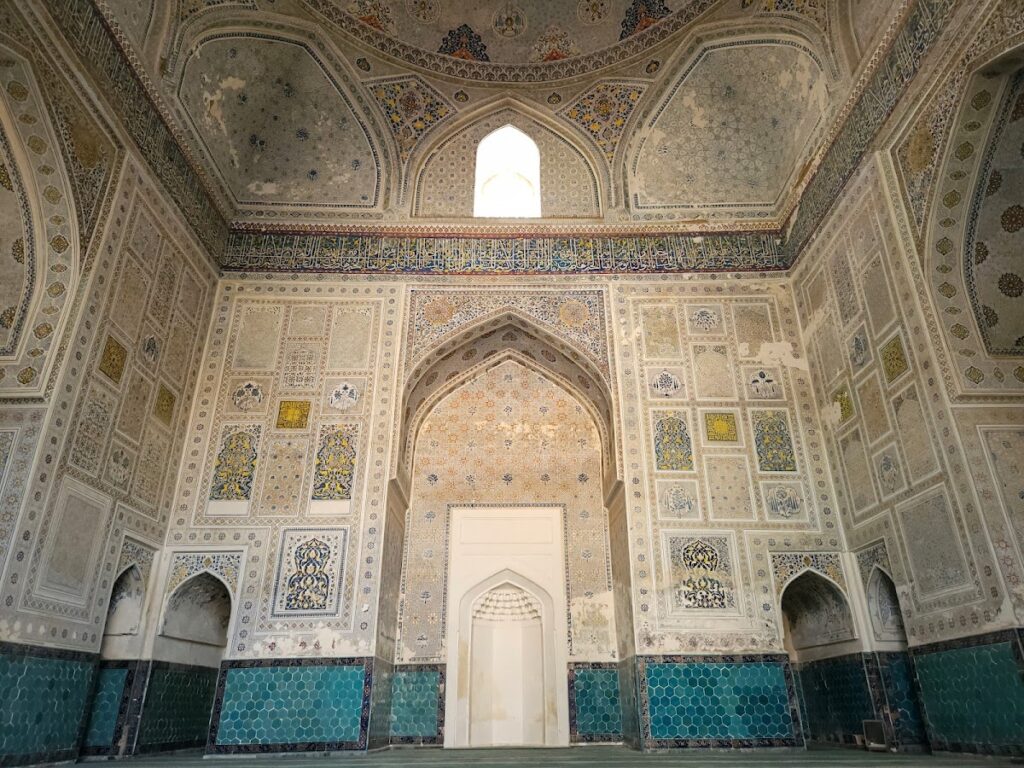 Kok Gumbaz Mosque in Shahrisabz: A Timurid Main Mosque 2 Kok Gumbaz mosque in Shahrisabz