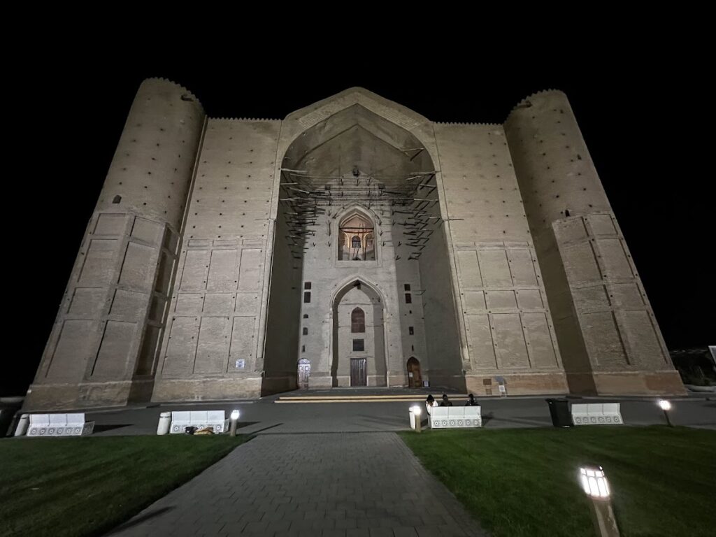 Mausoleum of Khoja Ahmed Yasawi: A Timurid Shrine in Kazakhstan 2 Mausoleum of Khoja Ahmed Yasawi