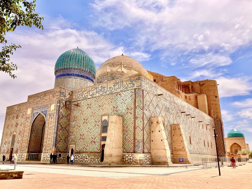 Mausoleum of Khoja Ahmed Yasawi: A Timurid Shrine in Kazakhstan 3 Mausoleum of Khoja Ahmed Yasawi