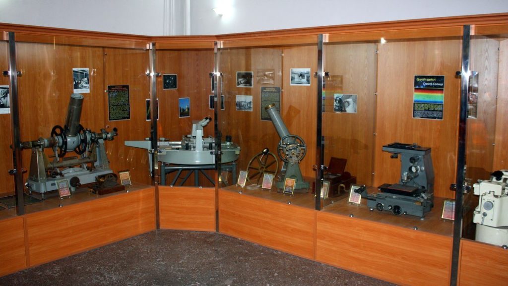 Ulugh Beg Astronomical Institute: Uzbekistan’s Center for Astronomical Research 2 Ulugh Beg Astronomical Institute