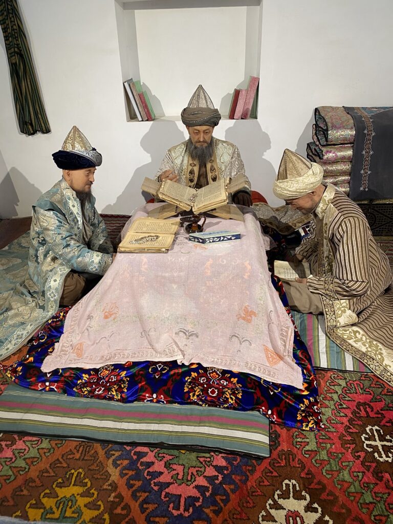 Sherdar Madrasa: A Seventeenth-Century Islamic School in Samarkand 3 Sherdar Madrasa