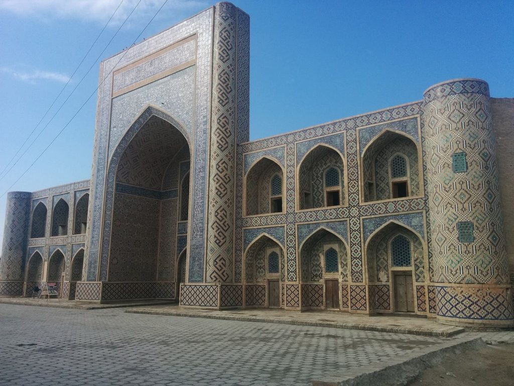 Abdullah Khan Madrasa: A Sixteenth-Century Islamic School in Bukhara 2 Abdullah Khan Madrasa