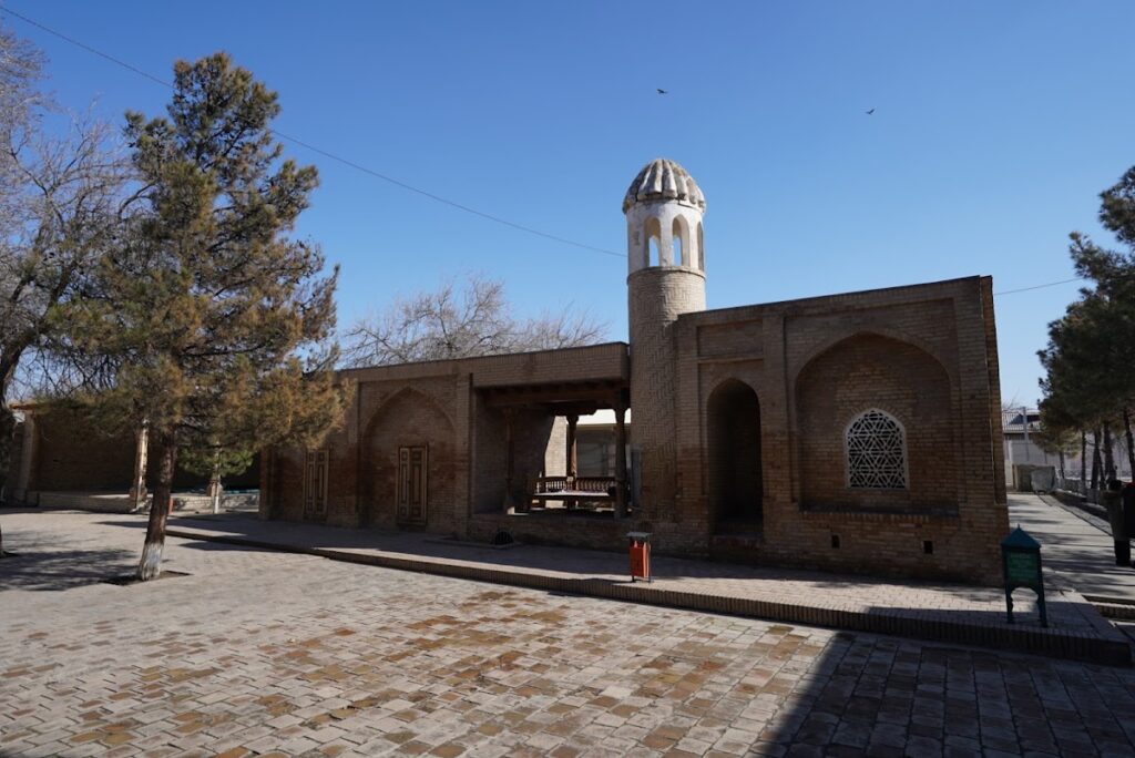 Dorous Siadat Complex: A Timurid Funerary and Religious Ensemble in Shahrisabz 3 Dorous Siadat complex