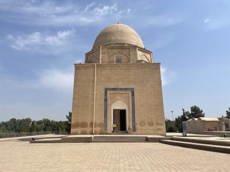 Rukhabad Mausoleum: A Timurid Memorial in Samarkand, Uzbekistan