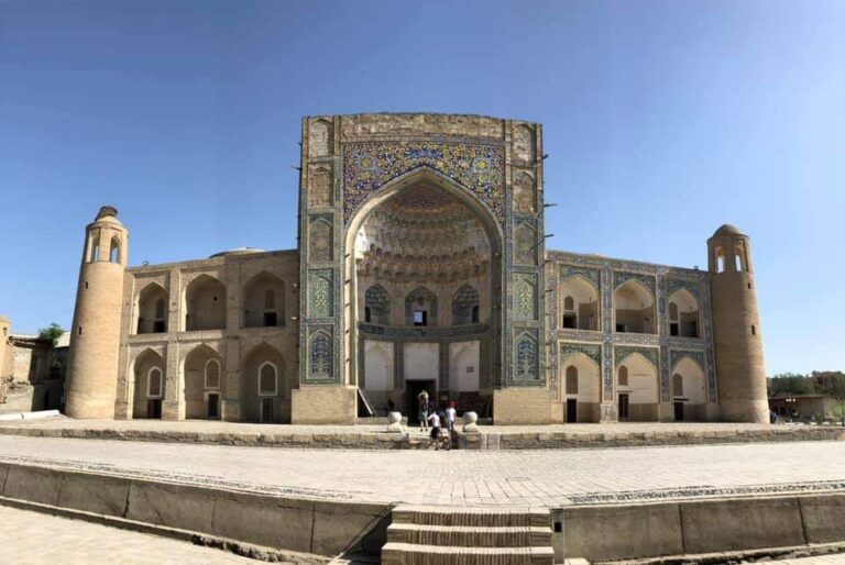 Kukeldash Madrasah: A Sixteenth-Century Islamic College in Bukhara