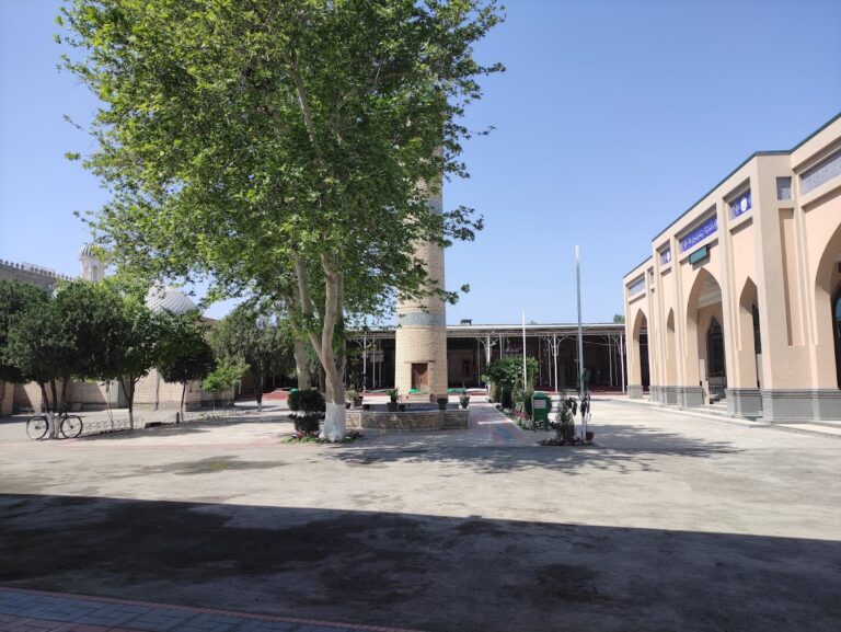 Podsho Pirim Complex: An Islamic Shrine and Mausoleum in Uzbekistan