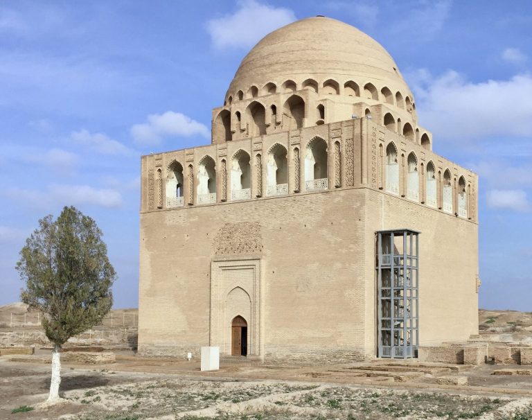 Sultan Sanjar’s Mausoleum: A Seljuk Funerary Monument in Merv