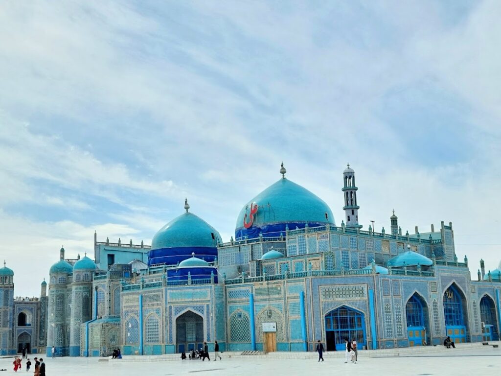 Blue Mosque: The Timurid Shrine of Mazar-i-Sharif, Afghanistan 1 Blue Mosque