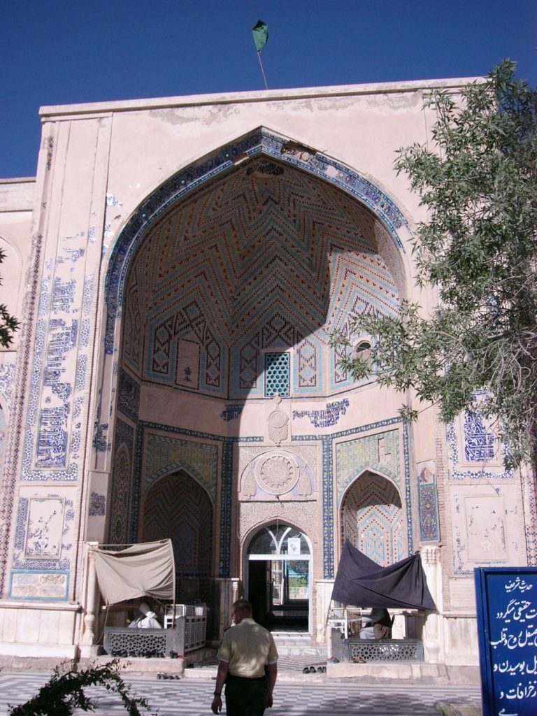 Khwaja Abdullah Ansari Mausoleum: A Timurid Shrine Complex in Afghanistan 2 Khwaja Abdullah Ansari Mausoleum