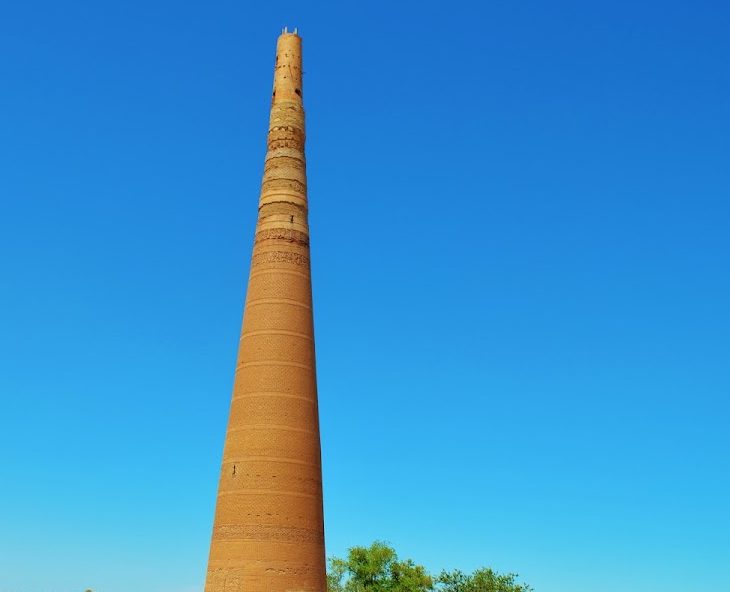 Kutlug Timur Minaret: An Islamic Tower of Old Urgench