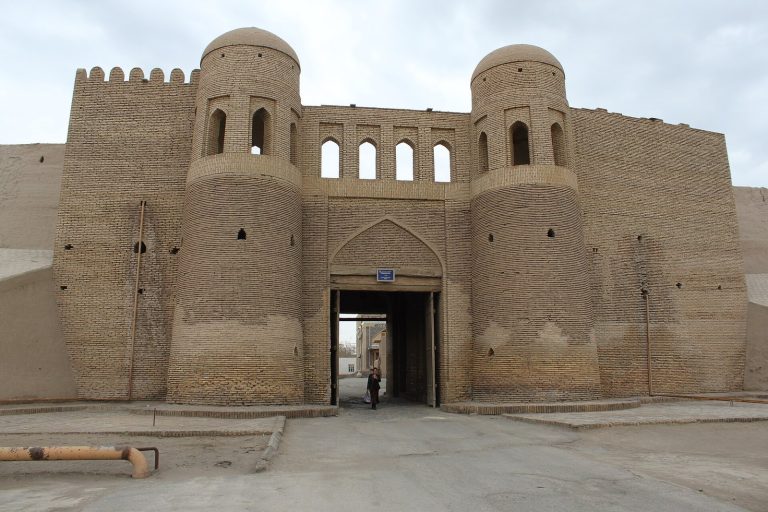 Itchan Kala South Gate: Khiva’s Historic Toshdarvoza