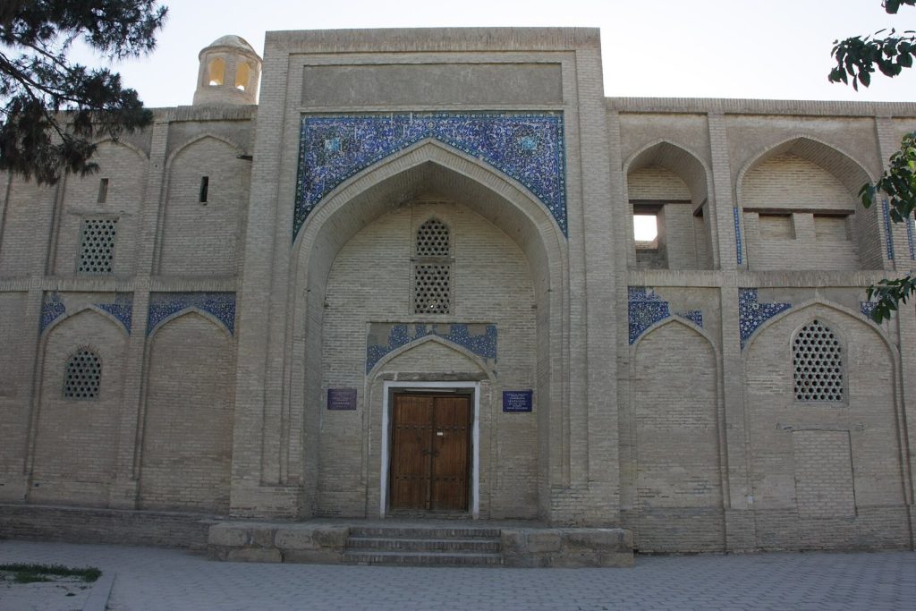Gaukushon madrasa