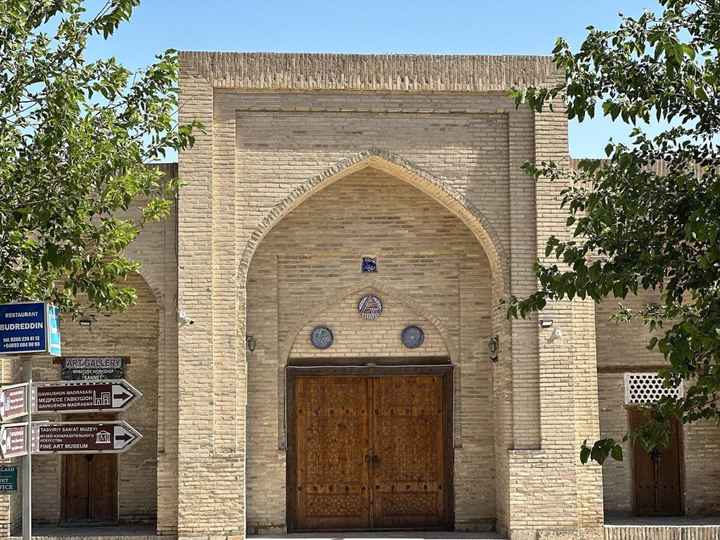 Caravanserai Nogay: A Historic Merchant and Craft Complex in Bukhara 1 Caravanserai Nogay