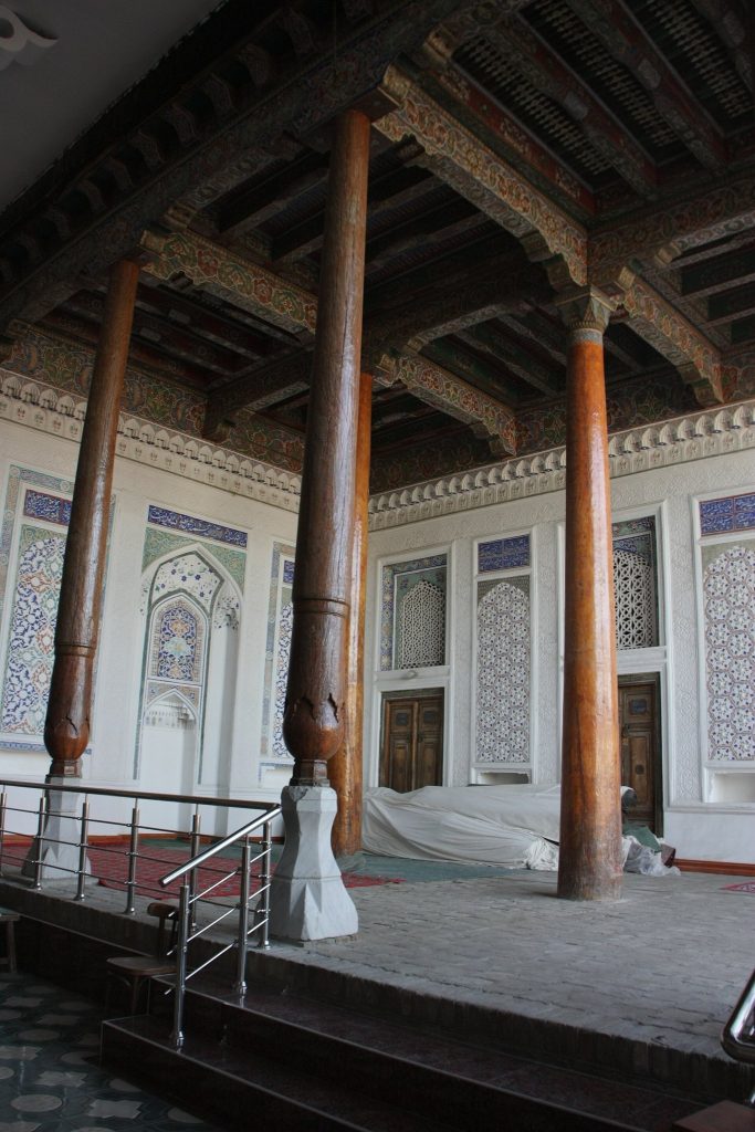 Khoja Nisbatdor Mosque: A Historic Sunni Mosque in Samarkand 2 Khoja Nisbatdor Mosque