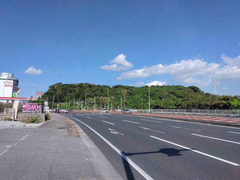 Chatan Castle: A Ryūkyūan Fortress and Sacred Complex in Japan