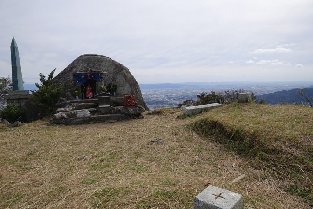 Kii Castle: A Seventh-Century Korean-Style Fortress in Japan 1 Kii Castle