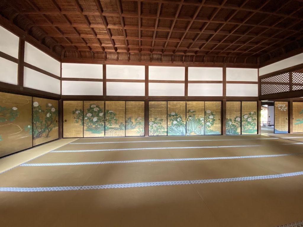 Daikaku-ji Temple: A Shingon Buddhist Temple and Former Imperial Residence in Kyoto 2 Daikaku-ji Temple