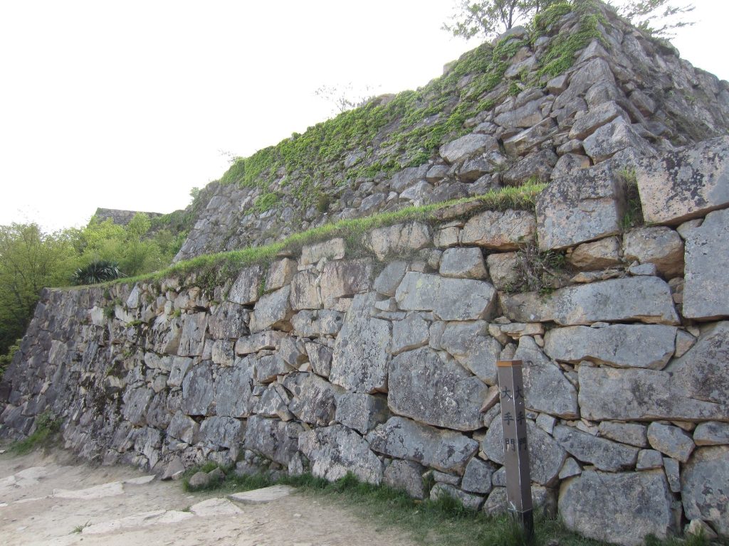 Takeda Castle: A Sengoku-Period Mountaintop Castle in Japan 4 Takeda Castle