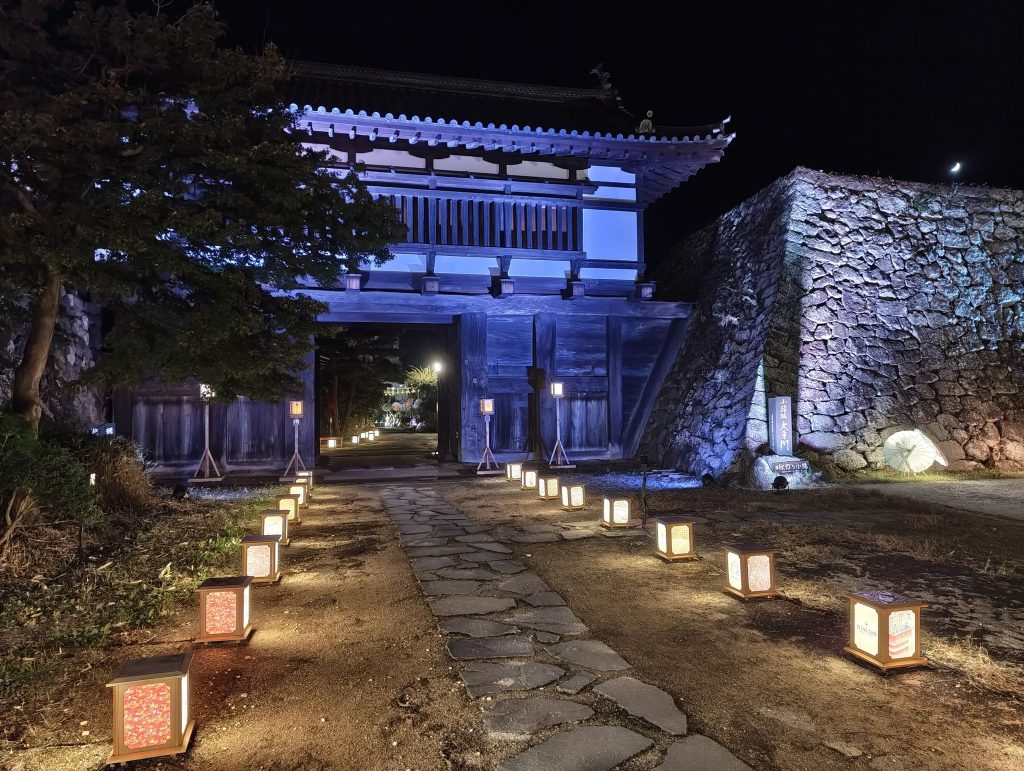 Komoro Castle: A Japanese Hill Castle in Nagano 2 Komoro Castle