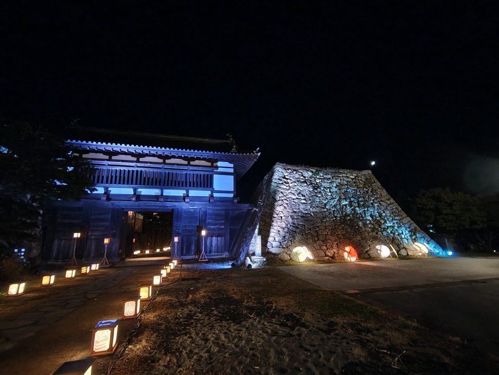 Komoro Castle: A Japanese Hill Castle in Nagano 3 Komoro Castle