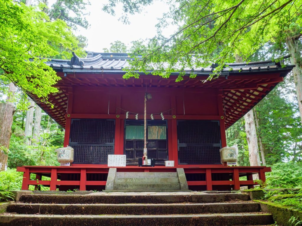 Futarasan Shrine: A Shinto Sanctuary of Nikkō’s Sacred Mountains 5 Futarasan Shrine