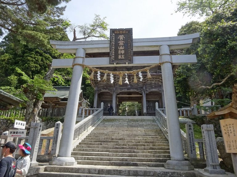 Koganeyama Shrine (Ishinomaki): A Sacred Shinto Shrine on Mount Kinka
