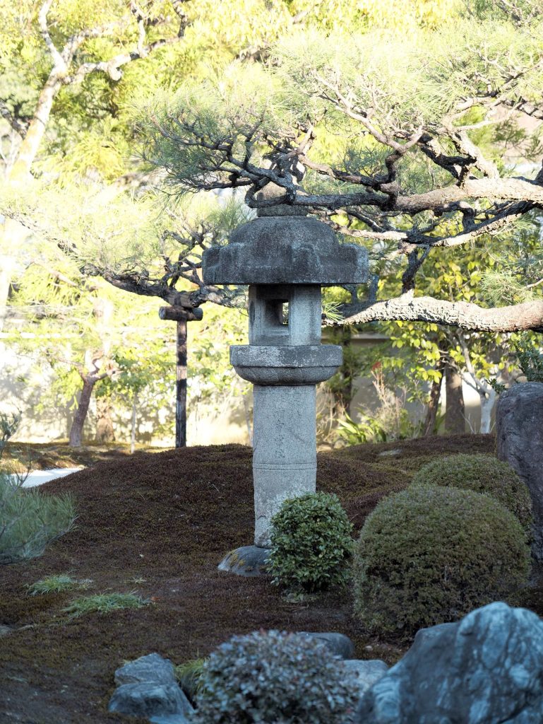 Myōman-ji Temple: Head Temple of the Kempon Hokke School 2 Myōman-ji Temple
