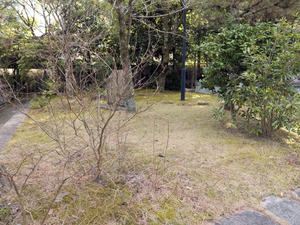 Myōman-ji Temple: Head Temple of the Kempon Hokke School 4 Myōman-ji Temple