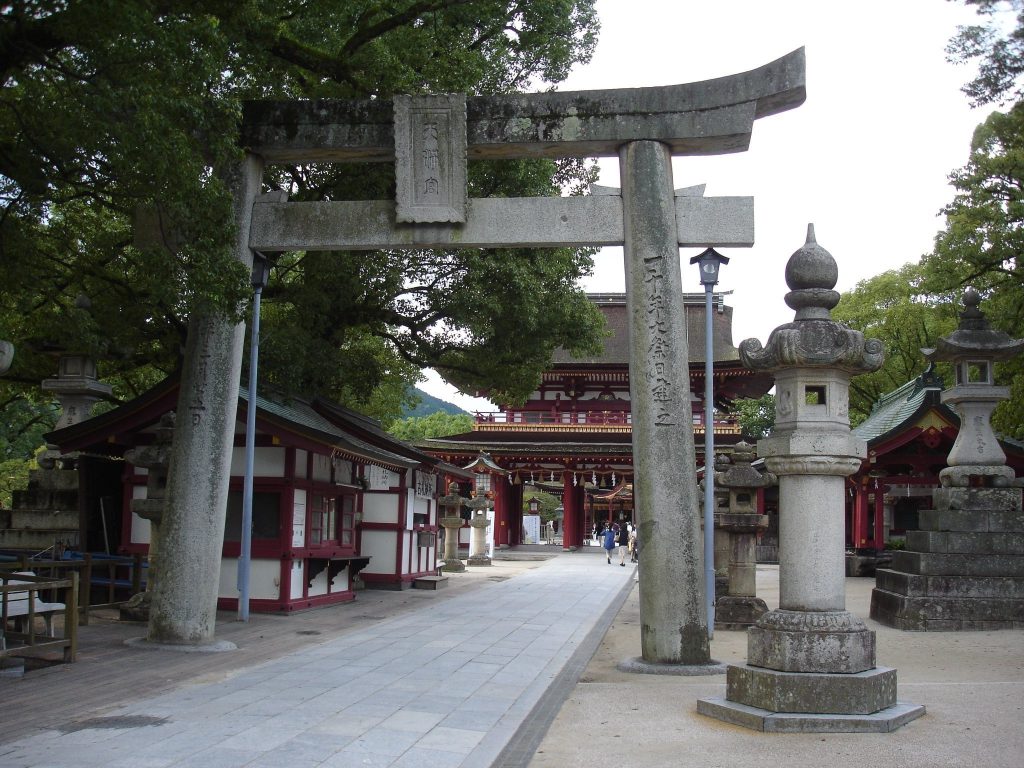 Dazaifu Tenmangū: A Shinto Shrine Dedicated to Tenjin 2 Dazaifu Tenmangū
