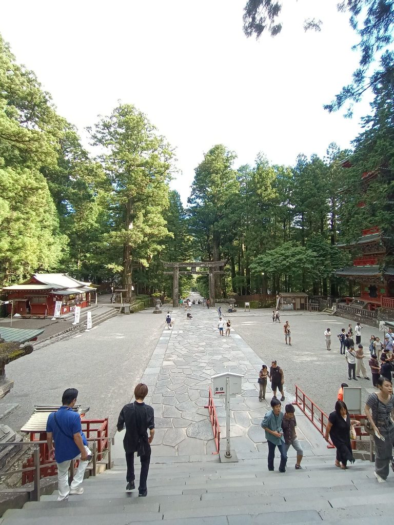 Shrines and Temples of Nikkō: A Sacred Mountain Complex of Shinto and Buddhism 2 Shrines and Temples of Nikkō