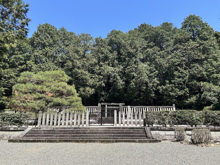 Gobyōno Kofun: The Imperial Mausoleum of Emperor Tenji