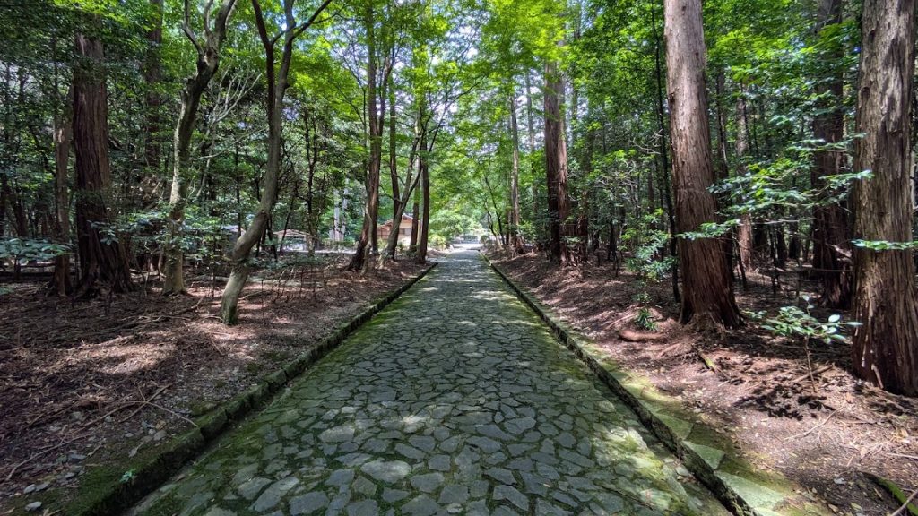 Gobyōno Kofun: The Imperial Mausoleum of Emperor Tenji 3 Gobyōno Kofun
