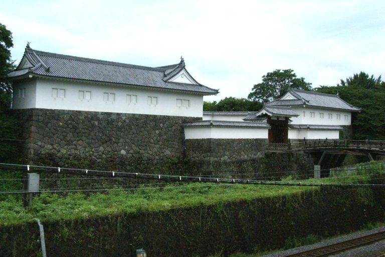 Yamagata Castle: A Flatland Castle and Mogami Stronghold in Japan