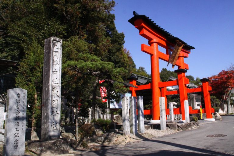 Aekuni Shrine: The Principal Shrine of Former Iga Province