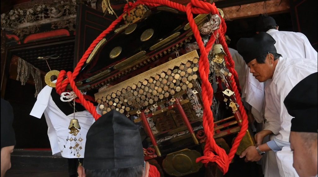 Haruna Shrine: A Shinto Mountain Sanctuary in Japan 2 Haruna Shrine