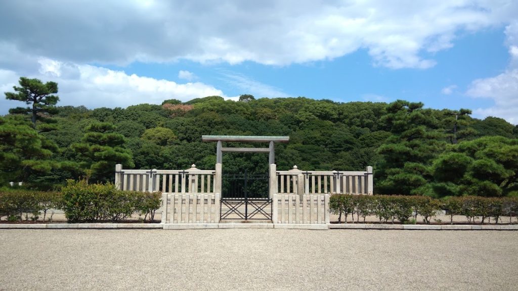 Kamiishizu Misanzai Kofun