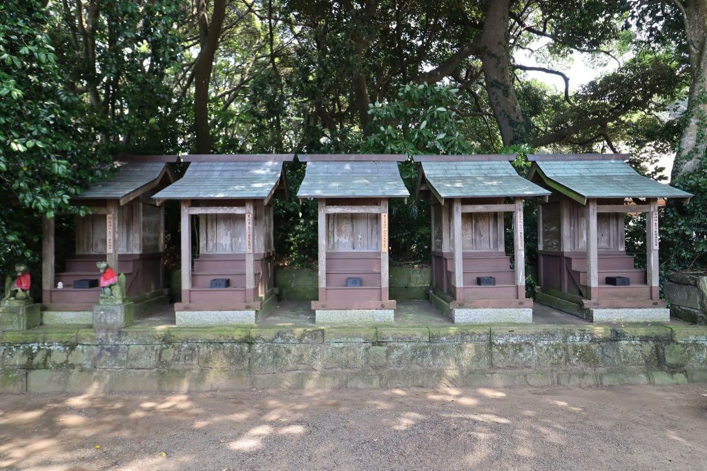 Sakatsura Isosaki Shrine: A Shinto Shrine on Japan’s Pacific Coast 5 Sakatsura Isosaki Shrine