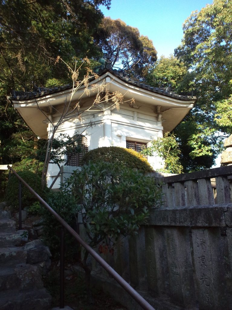 Eifuku-ji Temple: A Head Temple and Mausoleum of Prince Shotoku in Japan 2 Eifuku-ji Temple