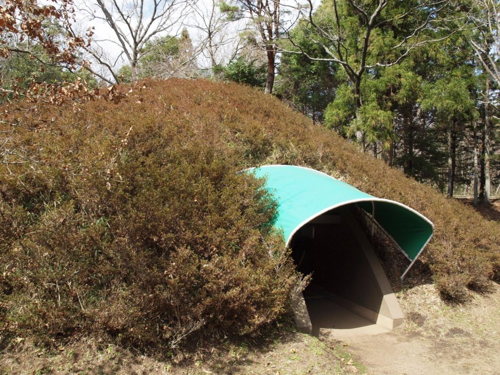 Torazuka Kofun: A Decorated Burial Mound in Japan 5 Torazuka Kofun