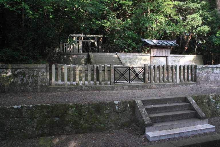 Osahozuka Kofun: A Fifth-Century Japanese Burial Mound