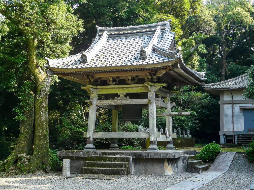 Hotsumisaki-ji Temple: A Shingon Buddhist Temple and Pilgrimage Landmark in Japan 2 Hotsumisaki-ji Temple
