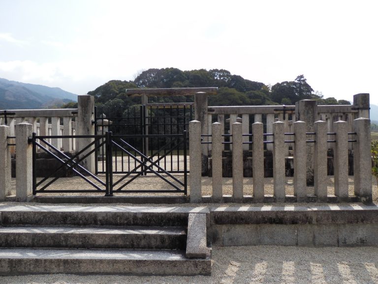 Andon-yama Kofun: An Early Yamato Great-King Tomb in Japan