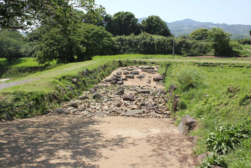 Hara Castle: A Christian-Affiliated Fortress and Rebellion Stronghold in Japan 2 Hara Castle