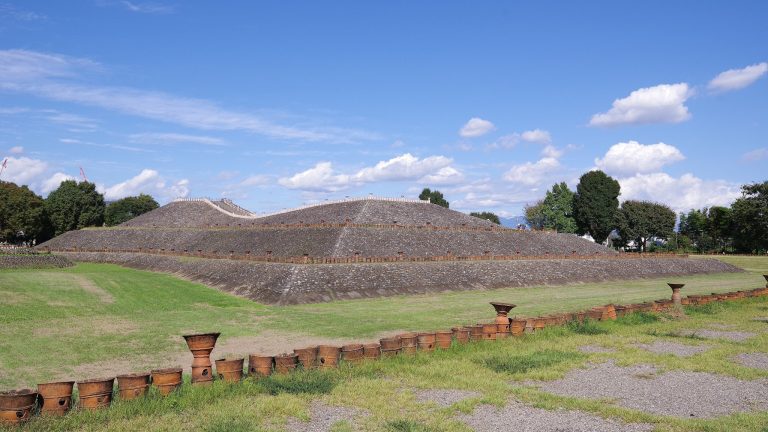 Hodota Kofun Cluster: Keyhole-Shaped Burial Mounds in Japan
